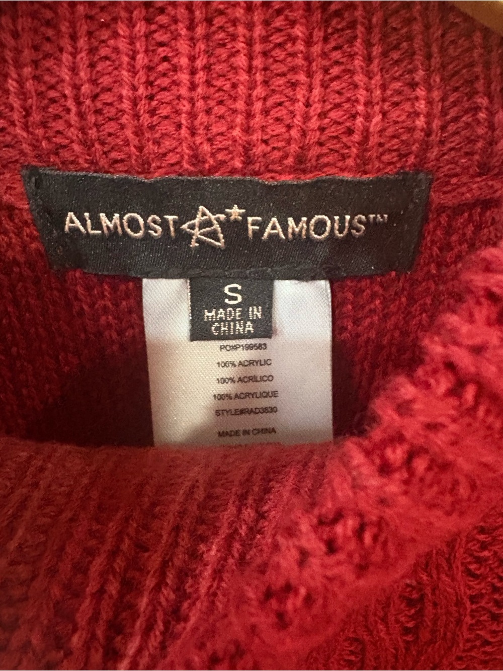 Crimson Red Cable-Knit Layered Mock-Neck Sweater Set - Picture 4 of 7